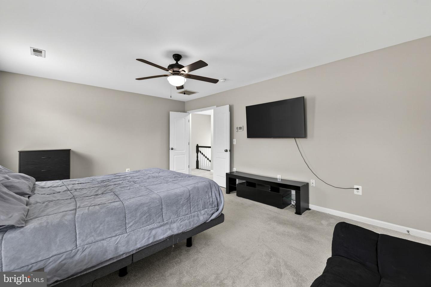 113 COLONIAL DR, CROSS JUNCTION, Virginia 22625, 5 Bedrooms Bedrooms, ,4 BathroomsBathrooms,Residential,For sale,113 COLONIAL DR,VAFV2039724 MLS # VAFV2039724