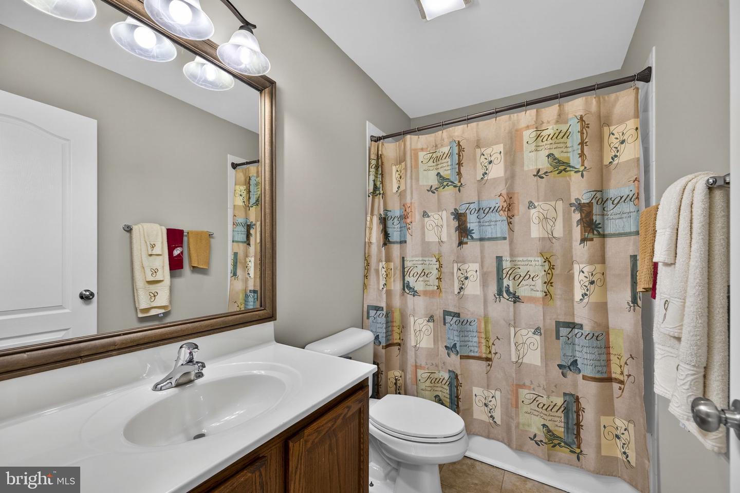 113 COLONIAL DR, CROSS JUNCTION, Virginia 22625, 5 Bedrooms Bedrooms, ,4 BathroomsBathrooms,Residential,For sale,113 COLONIAL DR,VAFV2039724 MLS # VAFV2039724