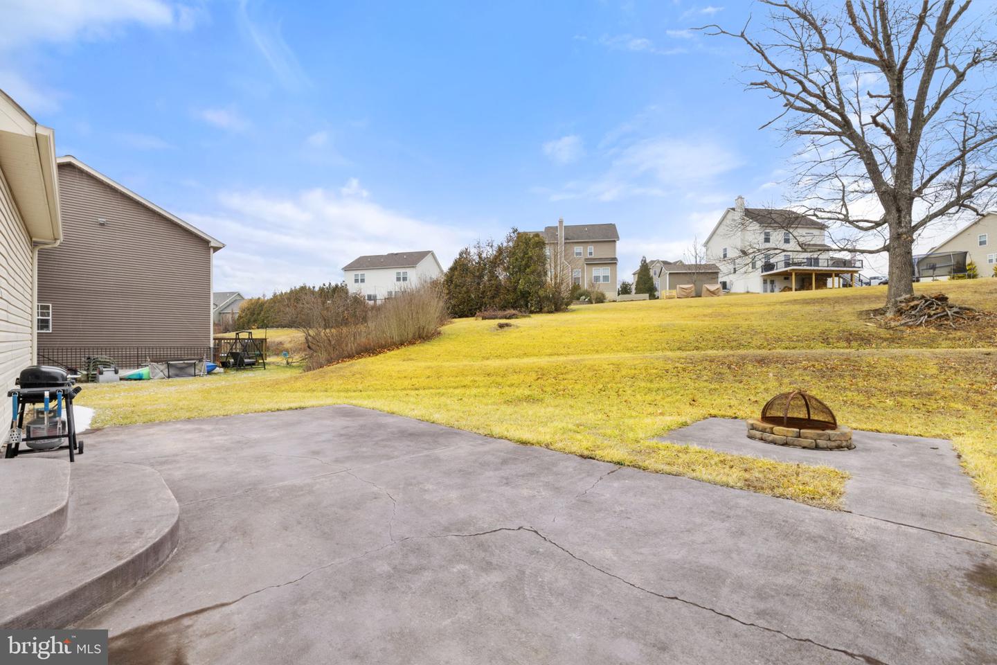 113 COLONIAL DR, CROSS JUNCTION, Virginia 22625, 5 Bedrooms Bedrooms, ,4 BathroomsBathrooms,Residential,For sale,113 COLONIAL DR,VAFV2039724 MLS # VAFV2039724