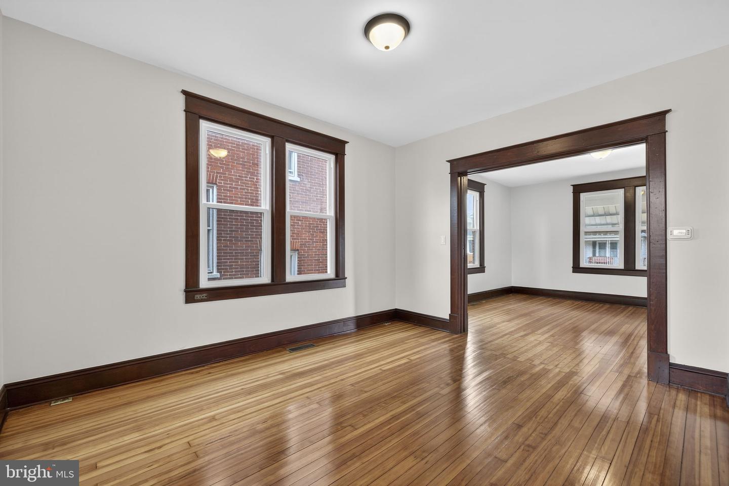 320 E PICCADILLY ST, WINCHESTER, Virginia 22601, 3 Bedrooms Bedrooms, ,2 BathroomsBathrooms,Residential,For sale,320 E PICCADILLY ST,VAWI2010018 MLS # VAWI2010018