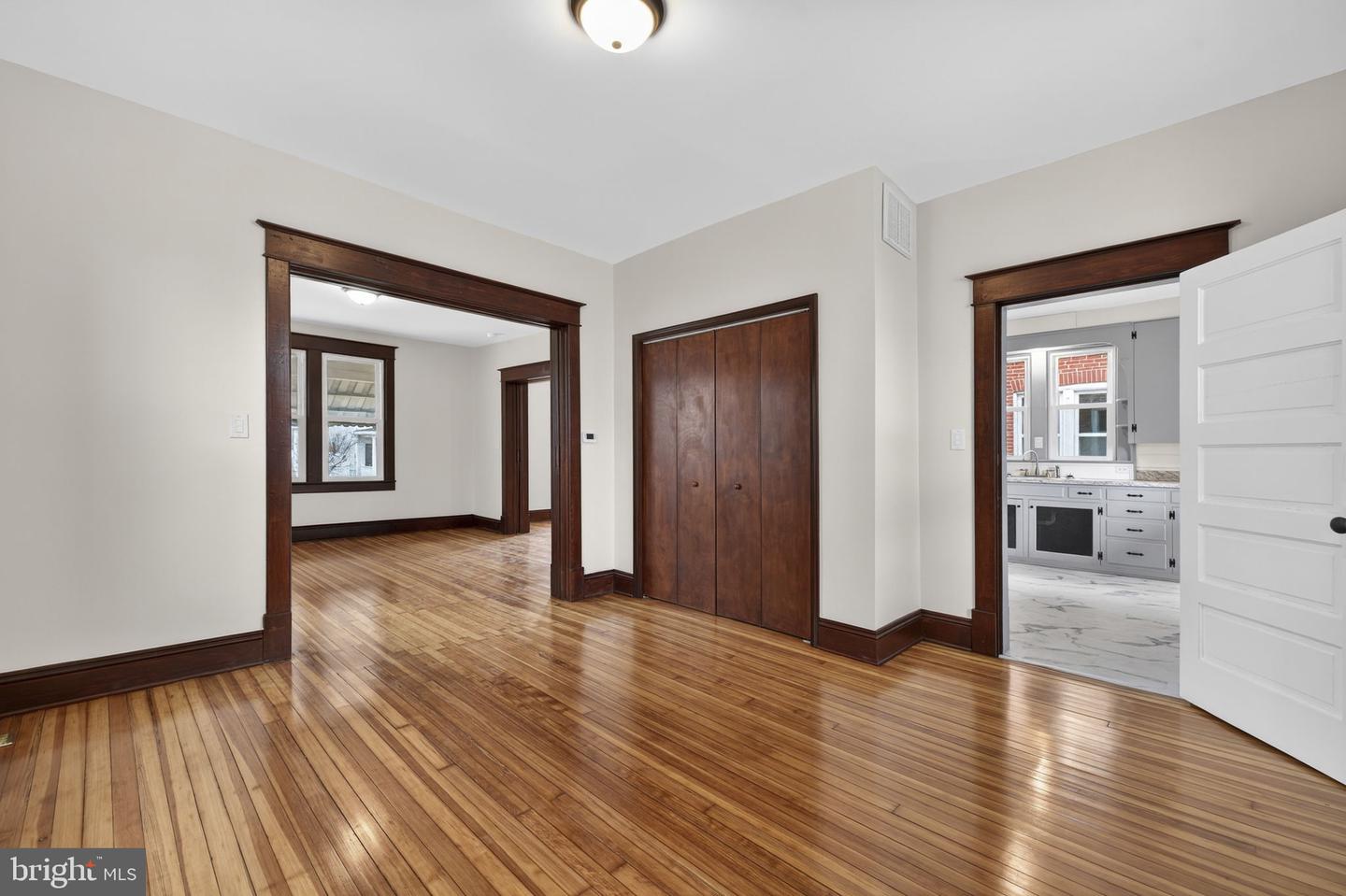 320 E PICCADILLY ST, WINCHESTER, Virginia 22601, 3 Bedrooms Bedrooms, ,2 BathroomsBathrooms,Residential,For sale,320 E PICCADILLY ST,VAWI2010018 MLS # VAWI2010018