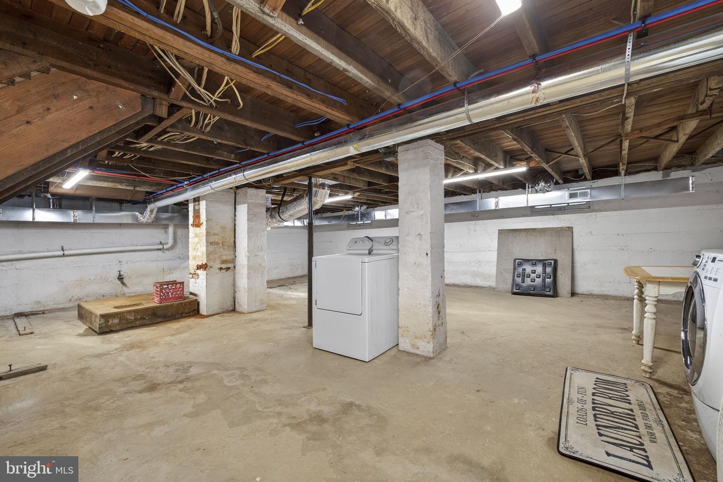 320 E PICCADILLY ST, WINCHESTER, Virginia 22601, 3 Bedrooms Bedrooms, ,2 BathroomsBathrooms,Residential,For sale,320 E PICCADILLY ST,VAWI2010018 MLS # VAWI2010018