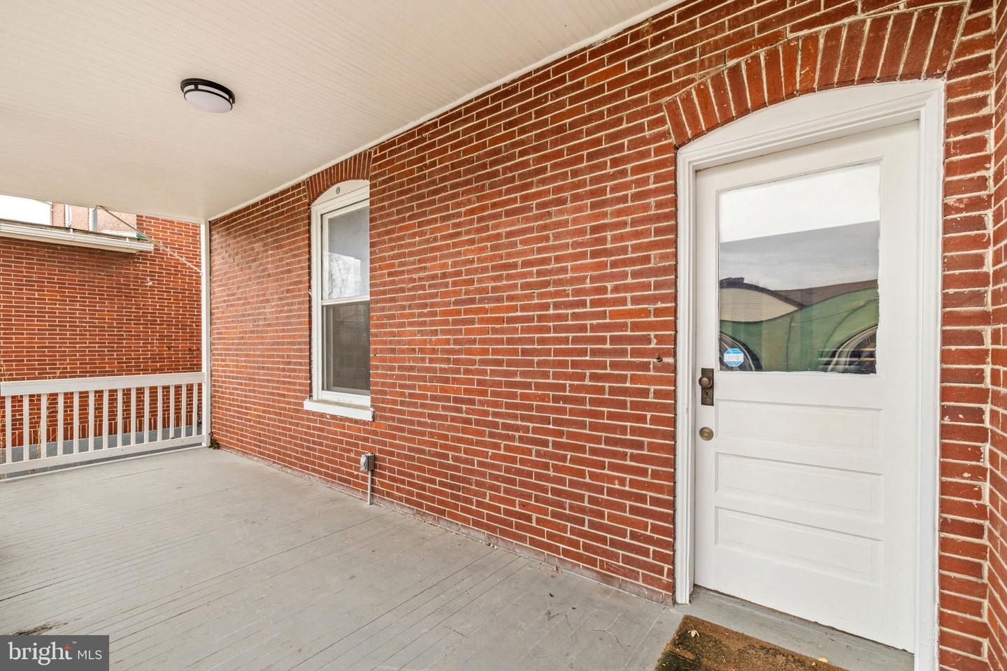 320 E PICCADILLY ST, WINCHESTER, Virginia 22601, 3 Bedrooms Bedrooms, ,2 BathroomsBathrooms,Residential,For sale,320 E PICCADILLY ST,VAWI2010018 MLS # VAWI2010018