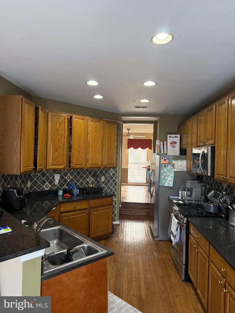 6332 ROBERT TODD CT, ALEXANDRIA, Virginia 22312, 2 Bedrooms Bedrooms, 10 Rooms Rooms,3 BathroomsBathrooms,Residential,For sale,6332 ROBERT TODD CT,VAFX2292152 MLS # VAFX2292152 6332 ROBERT TODD CT, ALEXANDRIA, Virginia 22312, 2 Bedrooms Bedrooms, 10 Rooms Rooms,3 BathroomsBathrooms,Residential,For sale,6332 ROBERT TODD CT,VAFX2292152 MLS # VAFX2292152