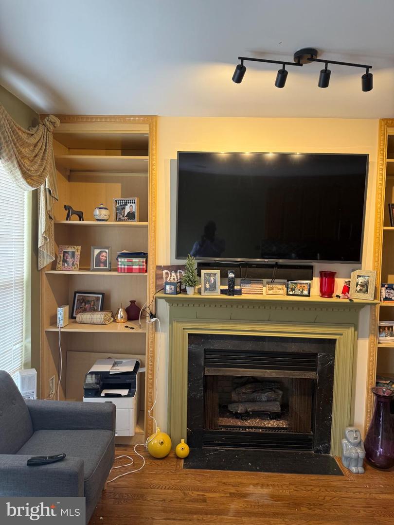 6332 ROBERT TODD CT, ALEXANDRIA, Virginia 22312, 2 Bedrooms Bedrooms, 10 Rooms Rooms,3 BathroomsBathrooms,Residential,For sale,6332 ROBERT TODD CT,VAFX2292152 MLS # VAFX2292152 6332 ROBERT TODD CT, ALEXANDRIA, Virginia 22312, 2 Bedrooms Bedrooms, 10 Rooms Rooms,3 BathroomsBathrooms,Residential,For sale,6332 ROBERT TODD CT,VAFX2292152 MLS # VAFX2292152