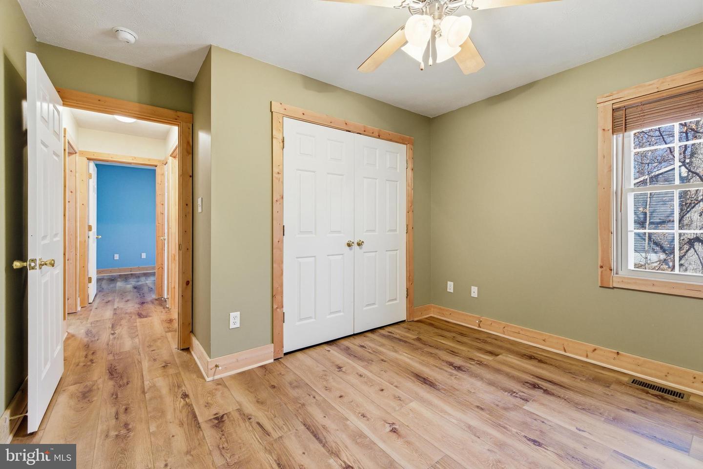 86 MAPLE AVE, MOUNT JACKSON, Virginia 22842, 3 Bedrooms Bedrooms, 10 Rooms Rooms,2 BathroomsBathrooms,Residential,For sale,86 MAPLE AVE,VASH2013646 MLS # VASH2013646