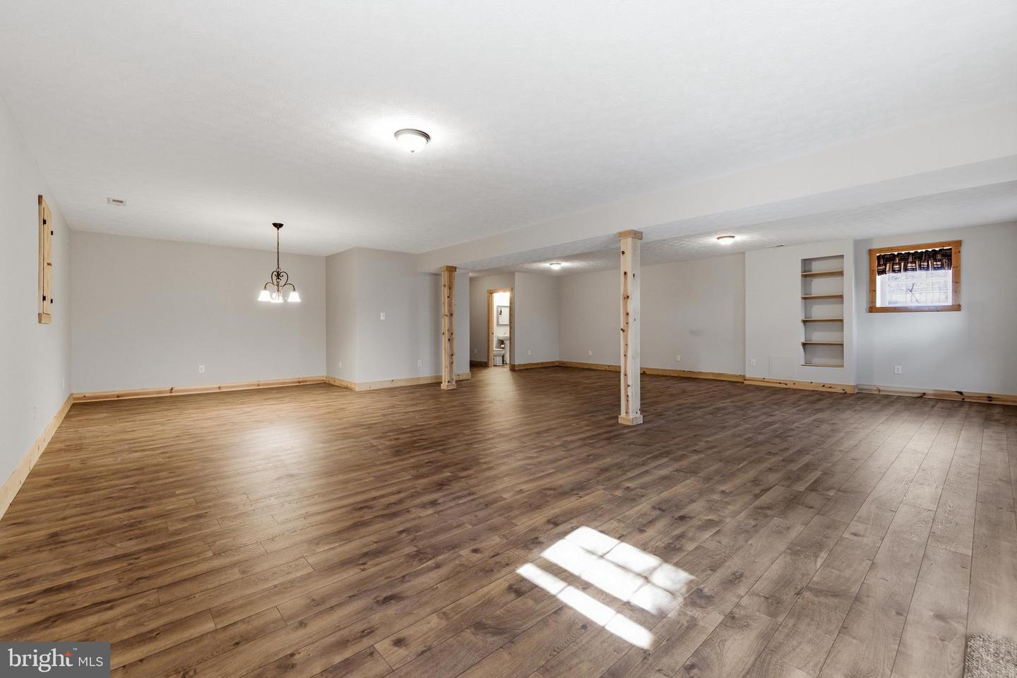 86 MAPLE AVE, MOUNT JACKSON, Virginia 22842, 3 Bedrooms Bedrooms, 10 Rooms Rooms,2 BathroomsBathrooms,Residential,For sale,86 MAPLE AVE,VASH2013646 MLS # VASH2013646