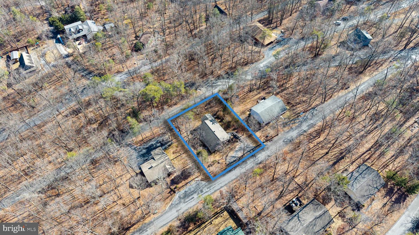 86 MAPLE AVE, MOUNT JACKSON, Virginia 22842, 3 Bedrooms Bedrooms, 10 Rooms Rooms,2 BathroomsBathrooms,Residential,For sale,86 MAPLE AVE,VASH2013646 MLS # VASH2013646