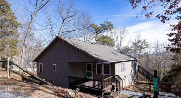 86 MAPLE AVE, MOUNT JACKSON, Virginia 22842, 3 Bedrooms Bedrooms, 10 Rooms Rooms,2 BathroomsBathrooms,Residential,For sale,86 MAPLE AVE,VASH2013646 MLS # VASH2013646