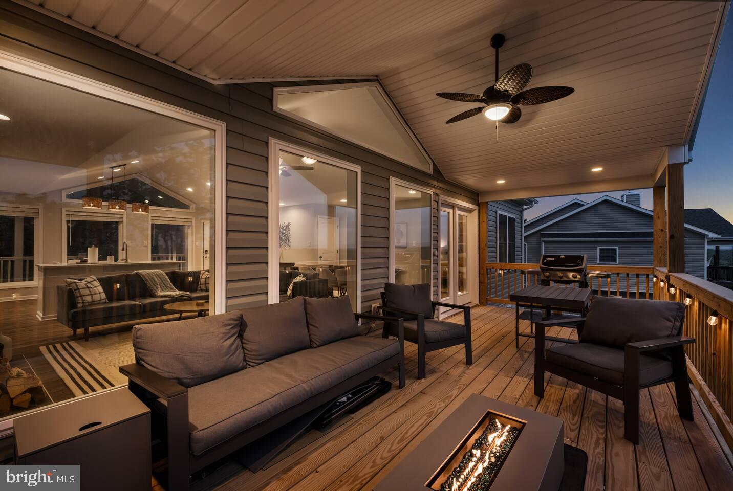 351 DONNA CT, FRONT ROYAL, Virginia 22630, 4 Bedrooms Bedrooms, 7 Rooms Rooms,3 BathroomsBathrooms,Residential,For sale,351 DONNA CT,VAWR2013482 MLS # VAWR2013482