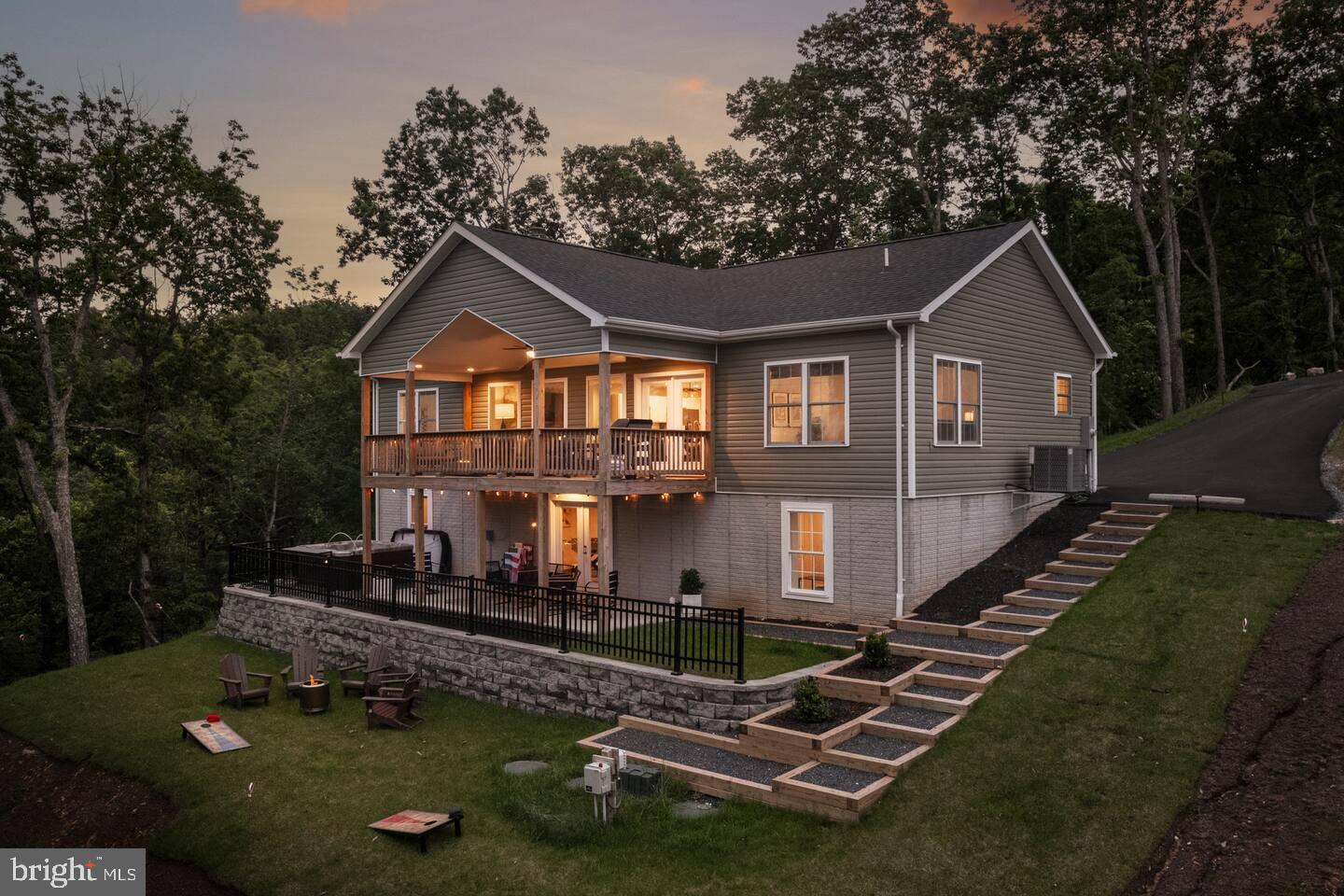 351 DONNA CT, FRONT ROYAL, Virginia 22630, 4 Bedrooms Bedrooms, 7 Rooms Rooms,3 BathroomsBathrooms,Residential,For sale,351 DONNA CT,VAWR2013482 MLS # VAWR2013482