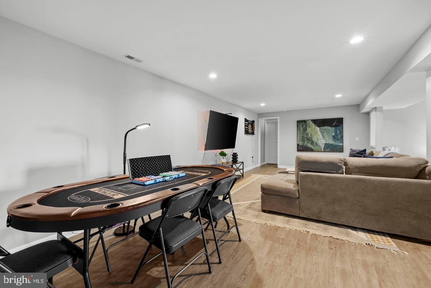 351 DONNA CT, FRONT ROYAL, Virginia 22630, 4 Bedrooms Bedrooms, 7 Rooms Rooms,3 BathroomsBathrooms,Residential,For sale,351 DONNA CT,VAWR2013482 MLS # VAWR2013482