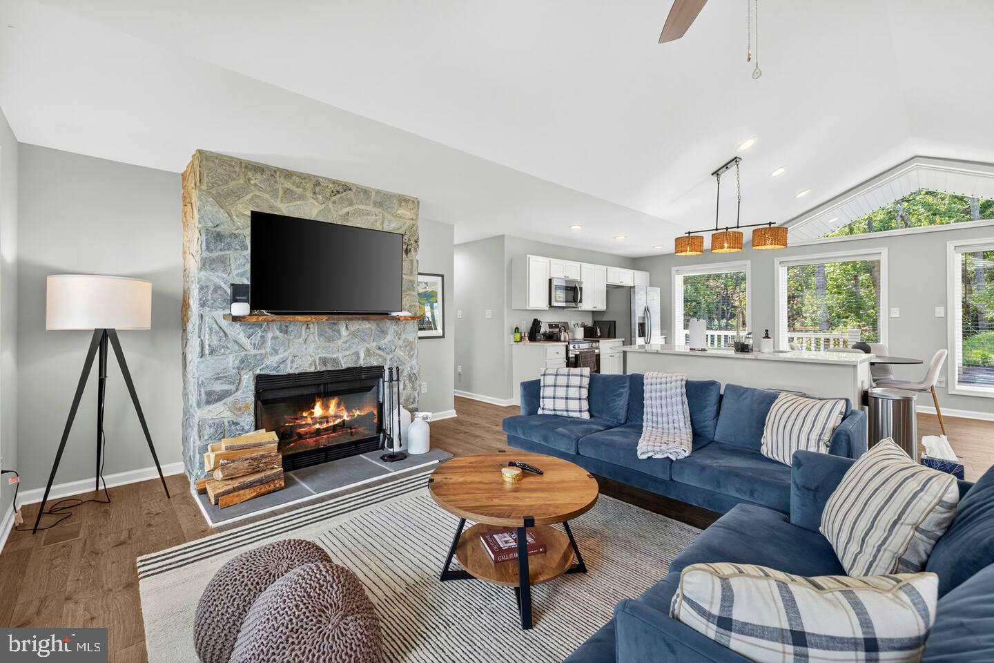 351 DONNA CT, FRONT ROYAL, Virginia 22630, 4 Bedrooms Bedrooms, 7 Rooms Rooms,3 BathroomsBathrooms,Residential,For sale,351 DONNA CT,VAWR2013482 MLS # VAWR2013482