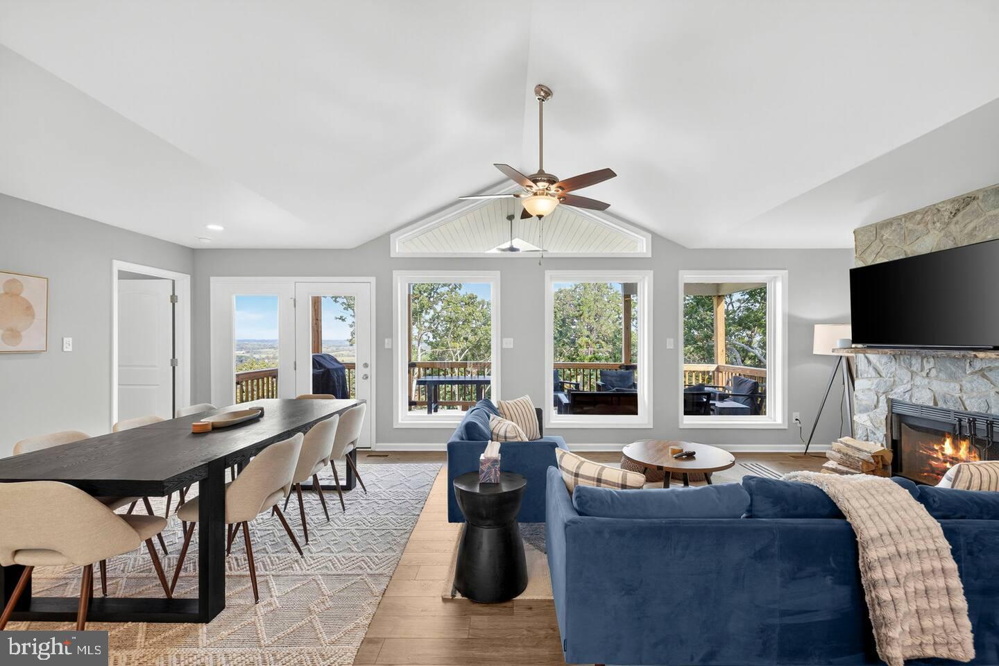 351 DONNA CT, FRONT ROYAL, Virginia 22630, 4 Bedrooms Bedrooms, 7 Rooms Rooms,3 BathroomsBathrooms,Residential,For sale,351 DONNA CT,VAWR2013482 MLS # VAWR2013482