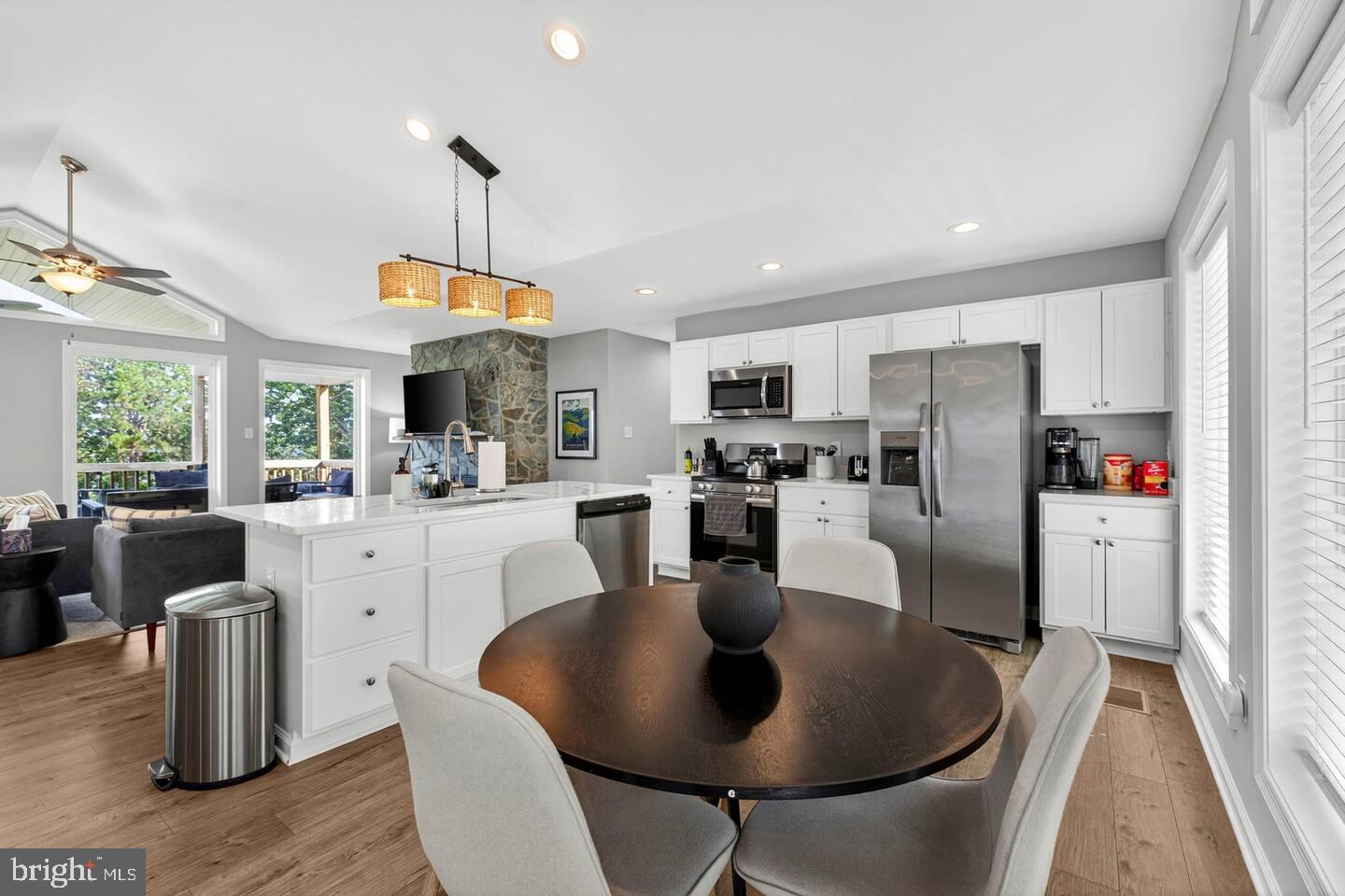 351 DONNA CT, FRONT ROYAL, Virginia 22630, 4 Bedrooms Bedrooms, 7 Rooms Rooms,3 BathroomsBathrooms,Residential,For sale,351 DONNA CT,VAWR2013482 MLS # VAWR2013482