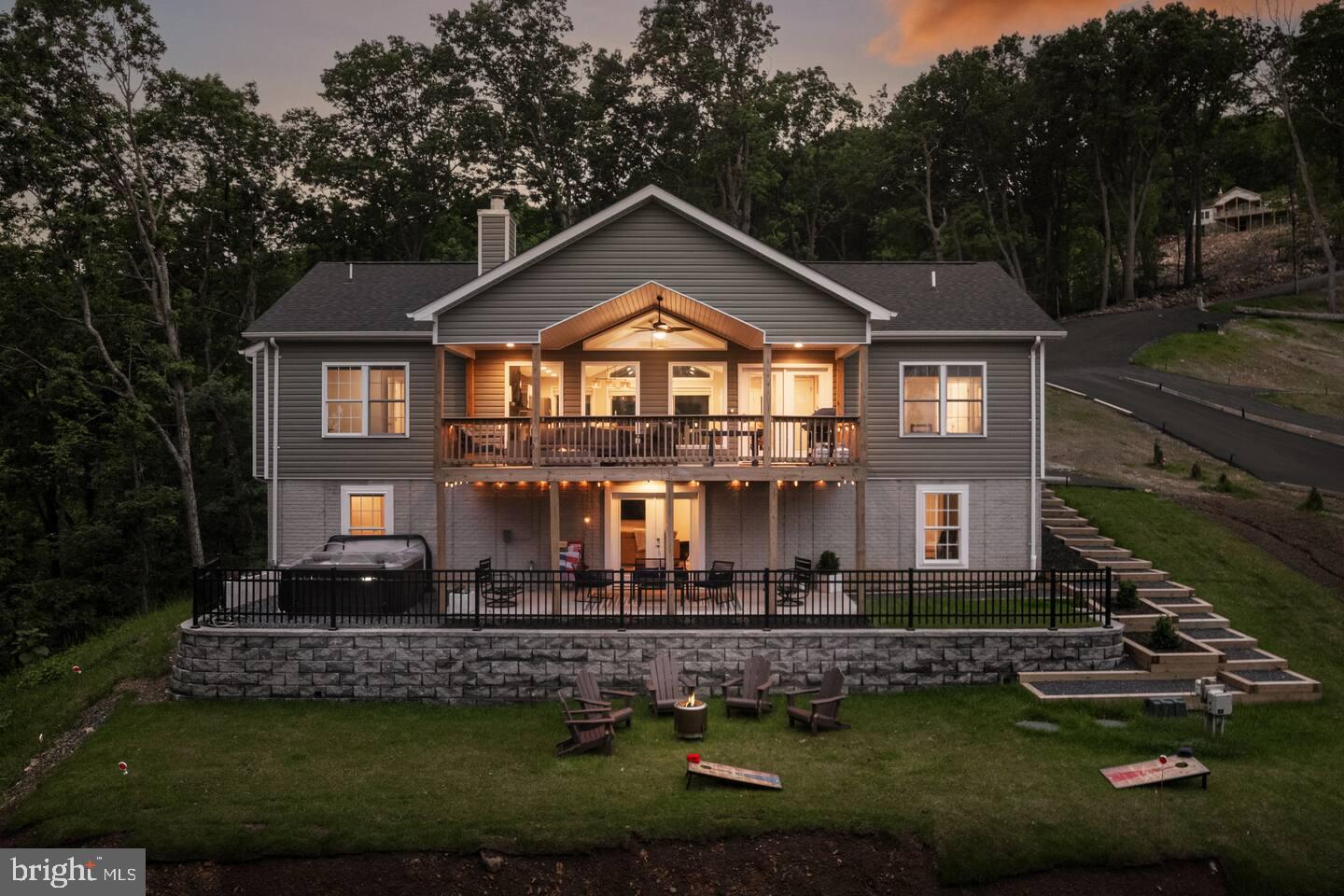 351 DONNA CT, FRONT ROYAL, Virginia 22630, 4 Bedrooms Bedrooms, 7 Rooms Rooms,3 BathroomsBathrooms,Residential,For sale,351 DONNA CT,VAWR2013482 MLS # VAWR2013482