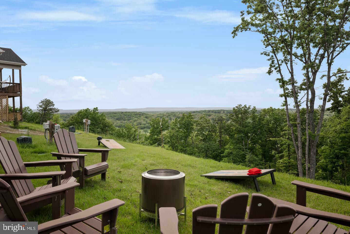 351 DONNA CT, FRONT ROYAL, Virginia 22630, 4 Bedrooms Bedrooms, 7 Rooms Rooms,3 BathroomsBathrooms,Residential,For sale,351 DONNA CT,VAWR2013482 MLS # VAWR2013482