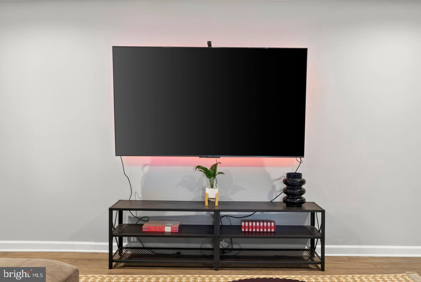 351 DONNA CT, FRONT ROYAL, Virginia 22630, 4 Bedrooms Bedrooms, 7 Rooms Rooms,3 BathroomsBathrooms,Residential,For sale,351 DONNA CT,VAWR2013482 MLS # VAWR2013482