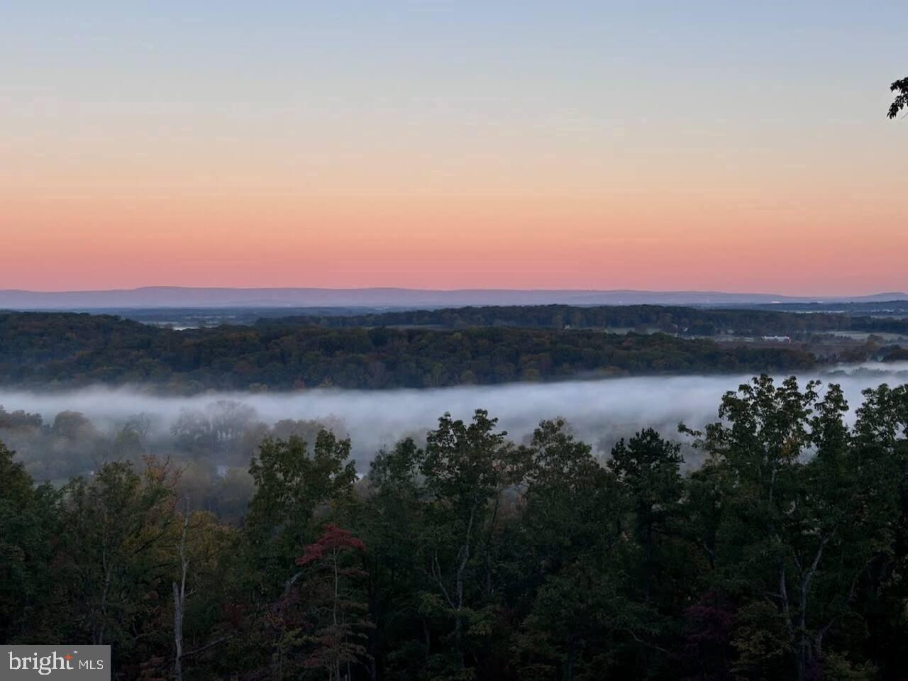 351 DONNA CT, FRONT ROYAL, Virginia 22630, 4 Bedrooms Bedrooms, 7 Rooms Rooms,3 BathroomsBathrooms,Residential,For sale,351 DONNA CT,VAWR2013482 MLS # VAWR2013482