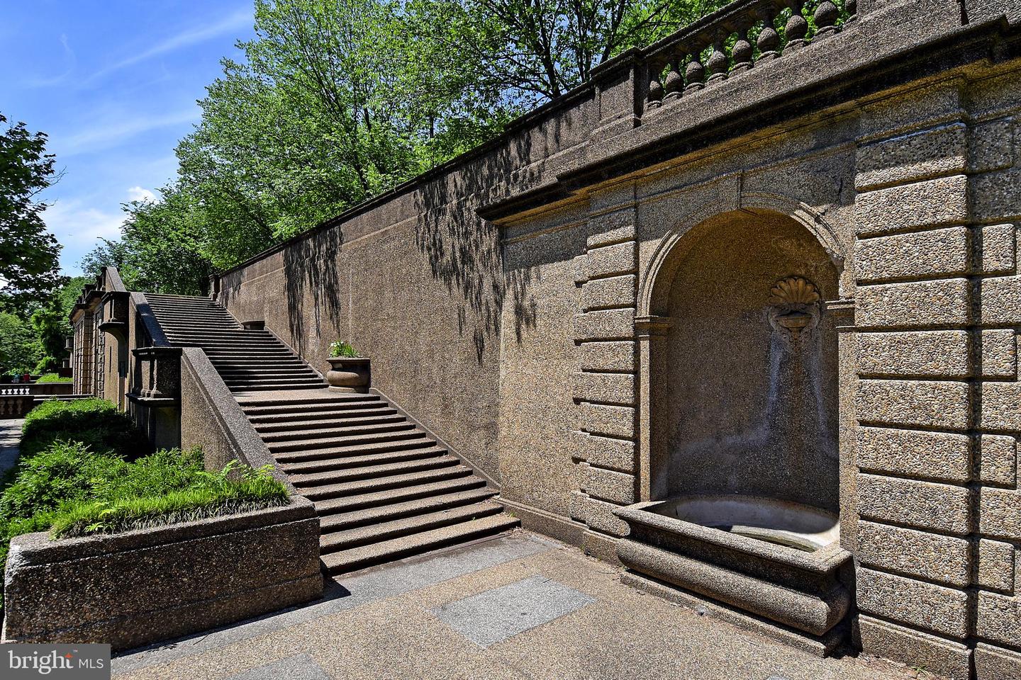 1731 WILLARD ST NW #105, WASHINGTON, District Of Columbia 20009, 1 Bedroom Bedrooms, ,2 BathroomsBathrooms,Residential,For sale,1731 WILLARD ST NW #105,DCDC2247272 MLS # DCDC2247272