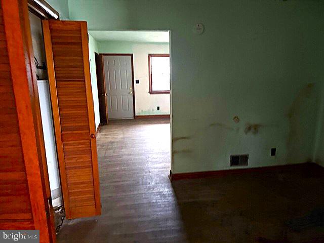 2441 ALDER ST, NORFOLK, Virginia 23513, 3 Bedrooms Bedrooms, 6 Rooms Rooms,1 BathroomBathrooms,Residential,For sale,2441 ALDER ST,VANF2000098 MLS # VANF2000098 2441 ALDER ST, NORFOLK, Virginia 23513, 3 Bedrooms Bedrooms, 6 Rooms Rooms,1 BathroomBathrooms,Residential,For sale,2441 ALDER ST,VANF2000098 MLS # VANF2000098