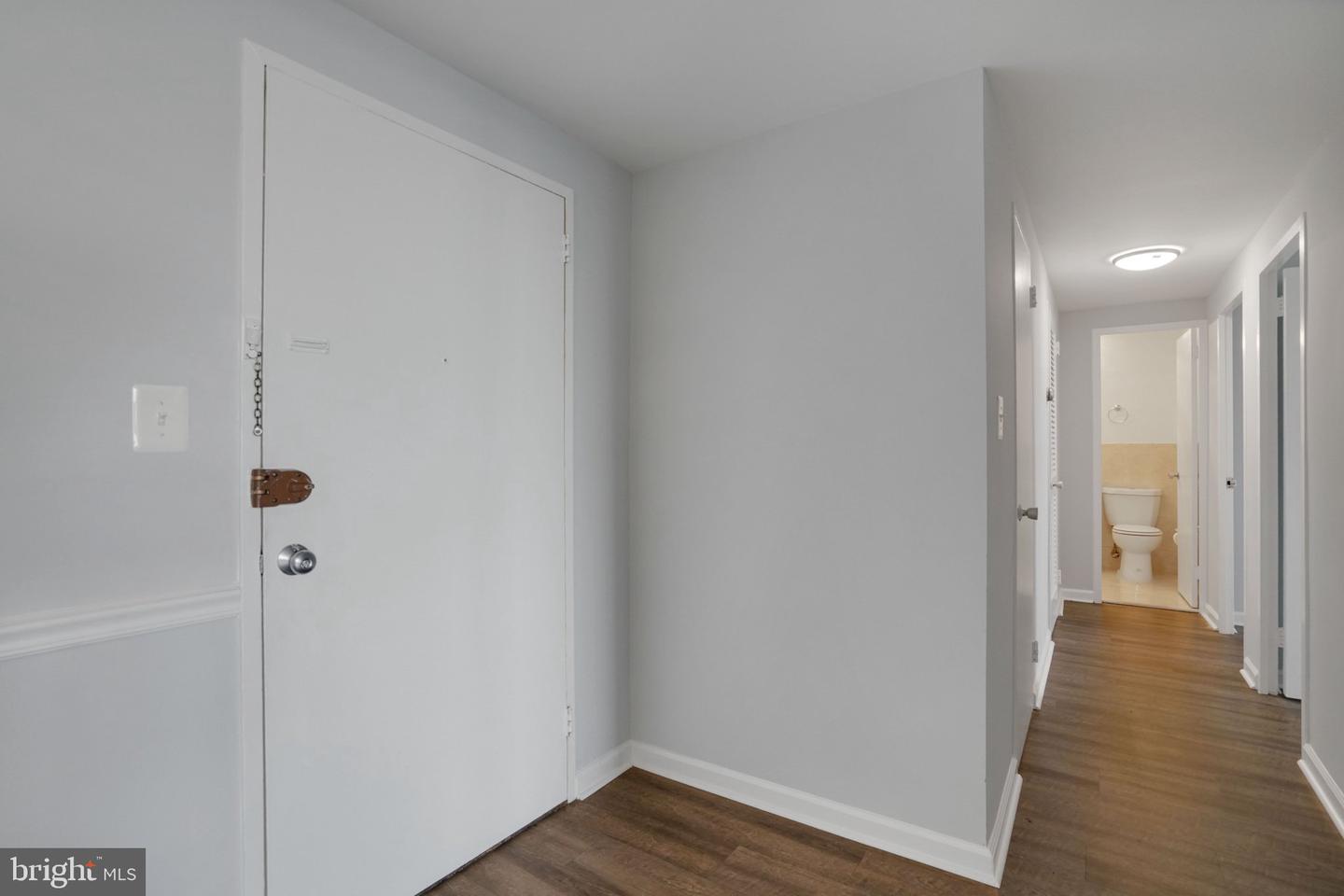 4600 DUKE ST #1613, ALEXANDRIA, Virginia 22304, 2 Bedrooms Bedrooms, ,1 BathroomBathrooms,Residential,For sale,4600 DUKE ST #1613,VAAX2054392 MLS # VAAX2054392 4600 DUKE ST #1613, ALEXANDRIA, Virginia 22304, 2 Bedrooms Bedrooms, ,1 BathroomBathrooms,Residential,For sale,4600 DUKE ST #1613,VAAX2054392 MLS # VAAX2054392