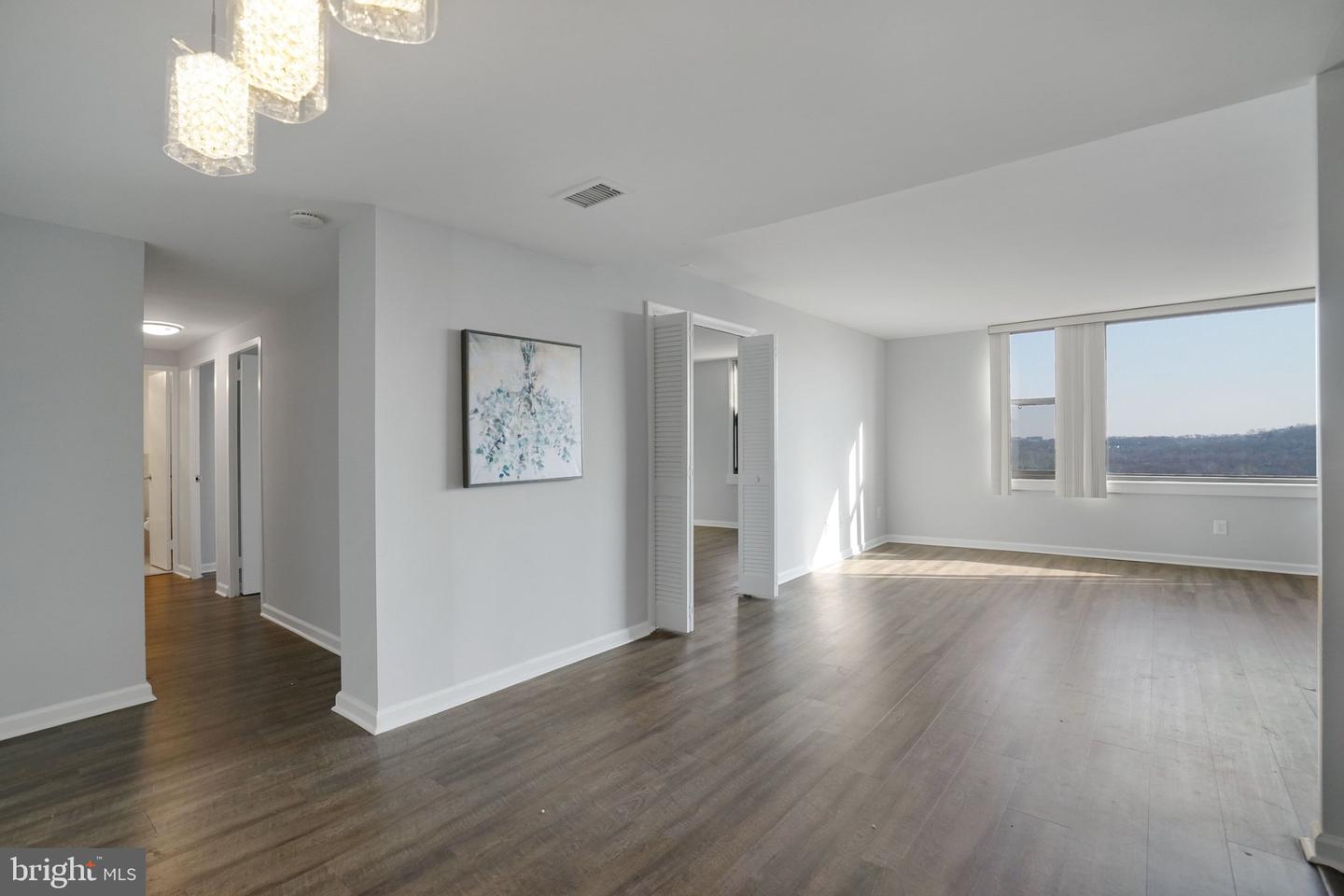 4600 DUKE ST #1613, ALEXANDRIA, Virginia 22304, 2 Bedrooms Bedrooms, ,1 BathroomBathrooms,Residential,For sale,4600 DUKE ST #1613,VAAX2054392 MLS # VAAX2054392 4600 DUKE ST #1613, ALEXANDRIA, Virginia 22304, 2 Bedrooms Bedrooms, ,1 BathroomBathrooms,Residential,For sale,4600 DUKE ST #1613,VAAX2054392 MLS # VAAX2054392