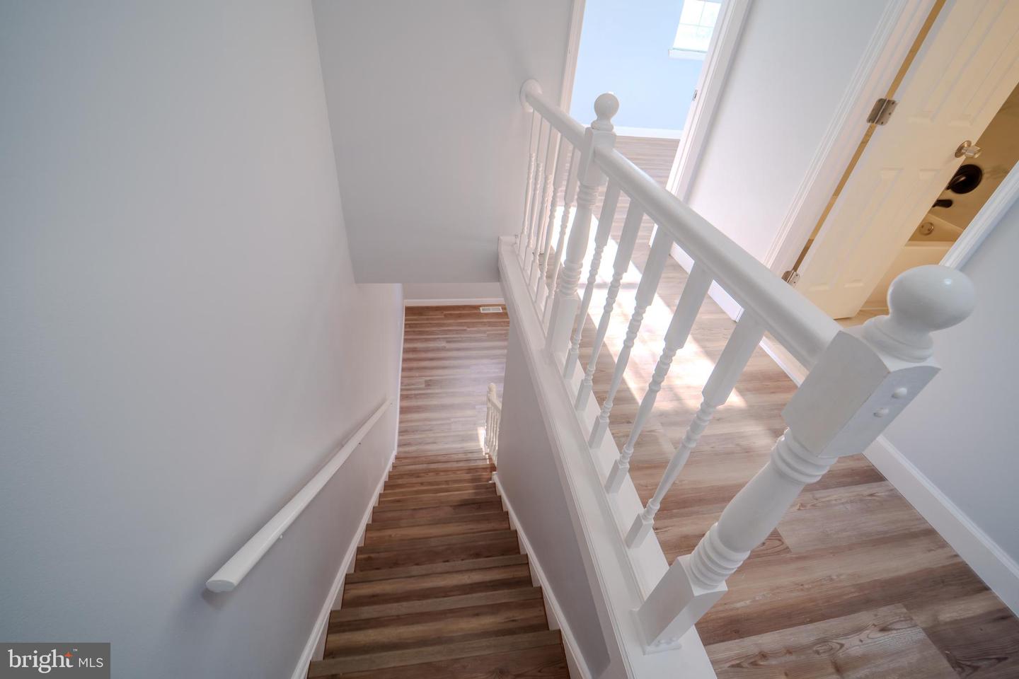 4415 ENSBROOK LN, WOODBRIDGE, Virginia 22193, 3 Bedrooms Bedrooms, ,3 BathroomsBathrooms,Residential,For sale,4415 ENSBROOK LN,VAPW2113064 MLS # VAPW2113064