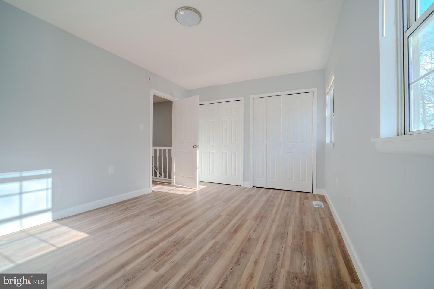 4415 ENSBROOK LN, WOODBRIDGE, Virginia 22193, 3 Bedrooms Bedrooms, ,3 BathroomsBathrooms,Residential,For sale,4415 ENSBROOK LN,VAPW2113064 MLS # VAPW2113064