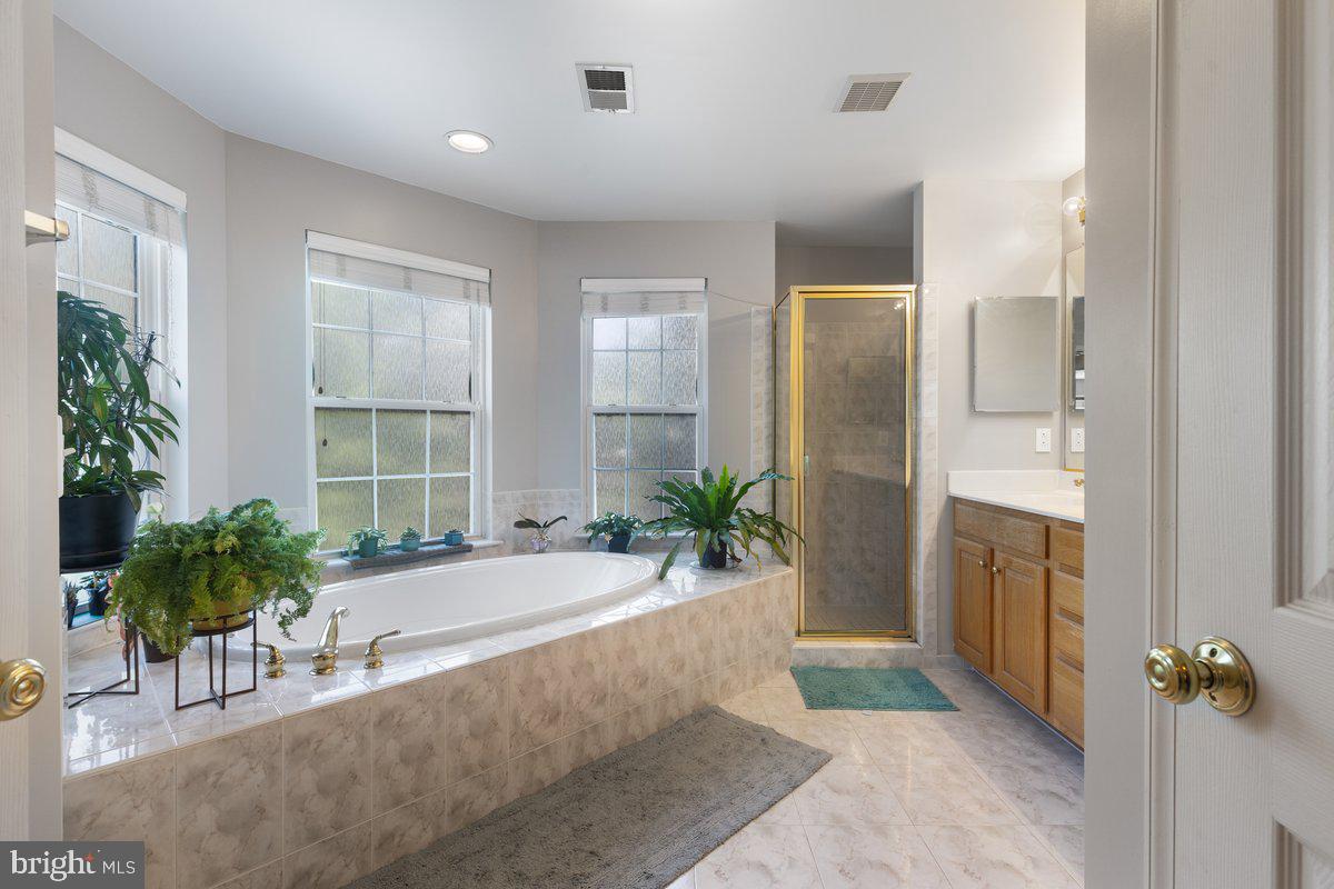 8341 TILLETT LOOP, MANASSAS, Virginia 20110, 4 Bedrooms Bedrooms, ,2 BathroomsBathrooms,Residential,For sale,8341 TILLETT LOOP,VAMN2008434 MLS # VAMN2008434