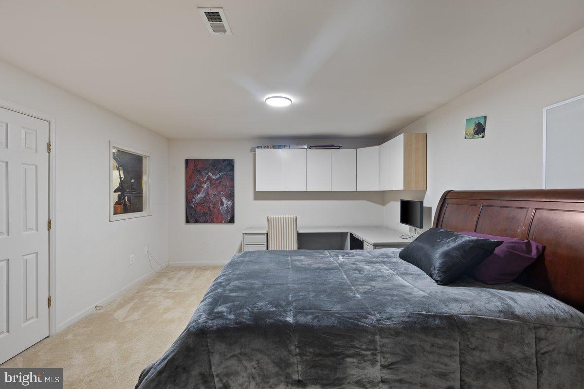 8341 TILLETT LOOP, MANASSAS, Virginia 20110, 4 Bedrooms Bedrooms, ,2 BathroomsBathrooms,Residential,For sale,8341 TILLETT LOOP,VAMN2008434 MLS # VAMN2008434