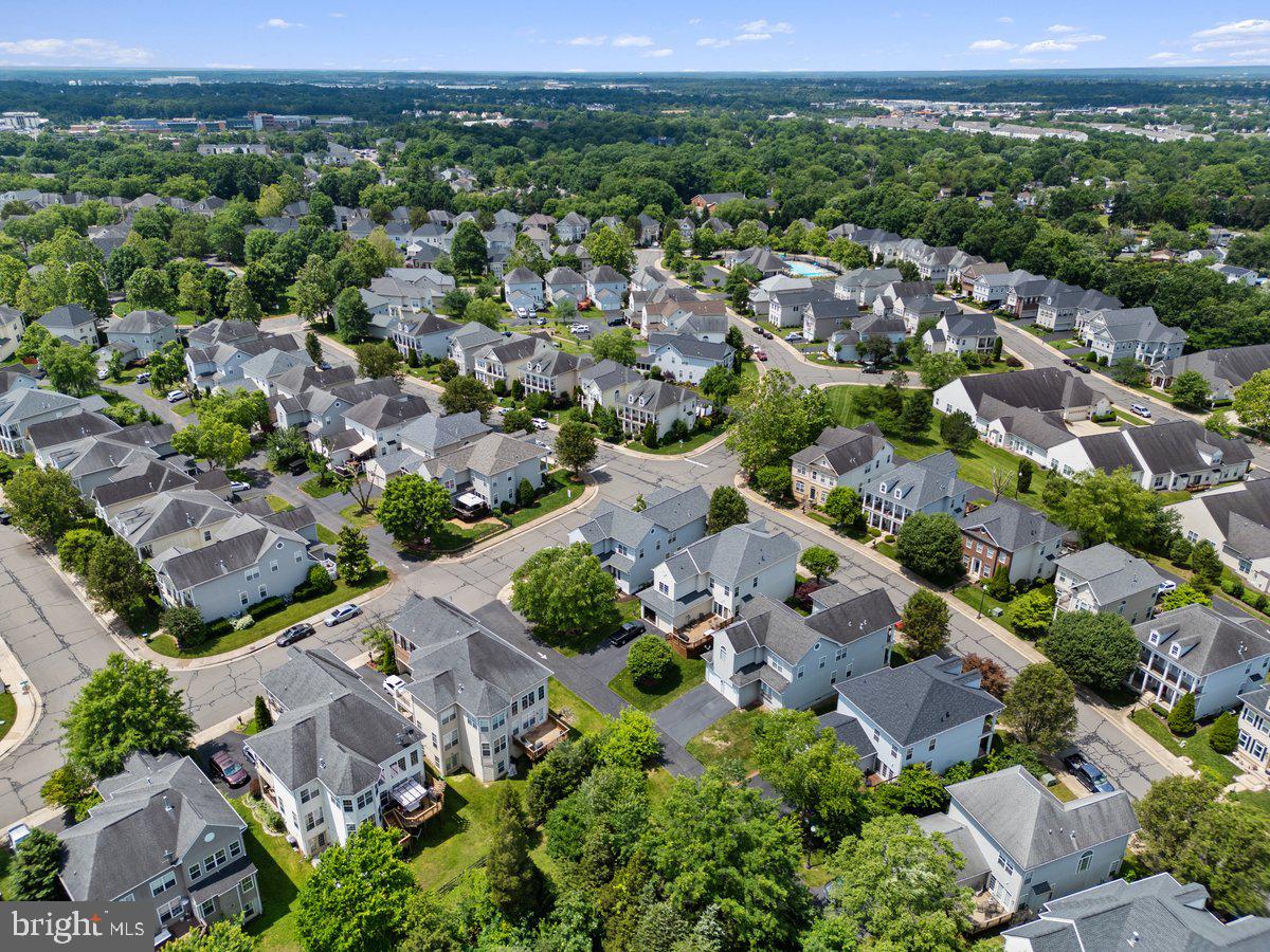 8341 TILLETT LOOP, MANASSAS, Virginia 20110, 4 Bedrooms Bedrooms, ,2 BathroomsBathrooms,Residential,For sale,8341 TILLETT LOOP,VAMN2008434 MLS # VAMN2008434