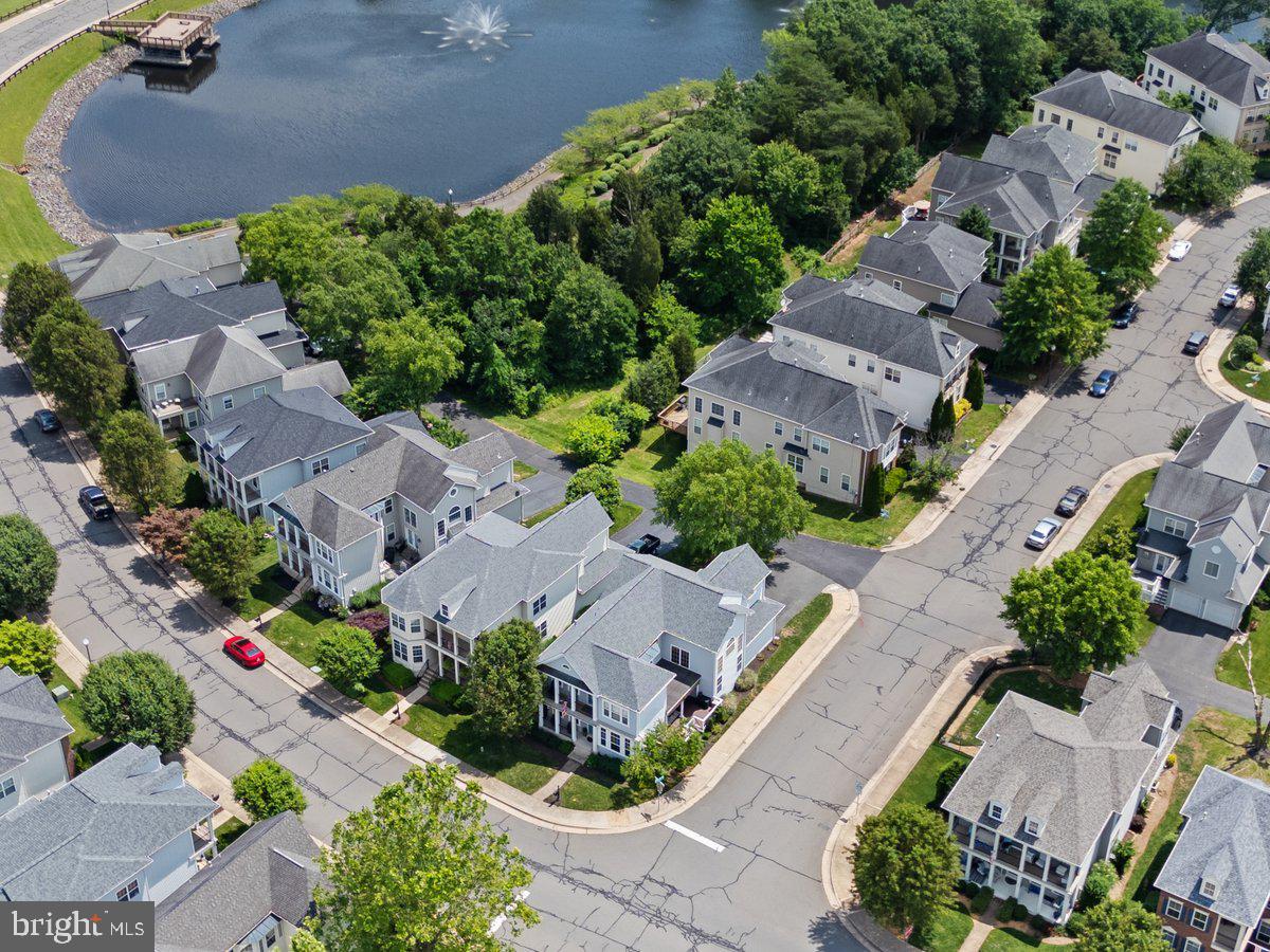 8341 TILLETT LOOP, MANASSAS, Virginia 20110, 4 Bedrooms Bedrooms, ,2 BathroomsBathrooms,Residential,For sale,8341 TILLETT LOOP,VAMN2008434 MLS # VAMN2008434