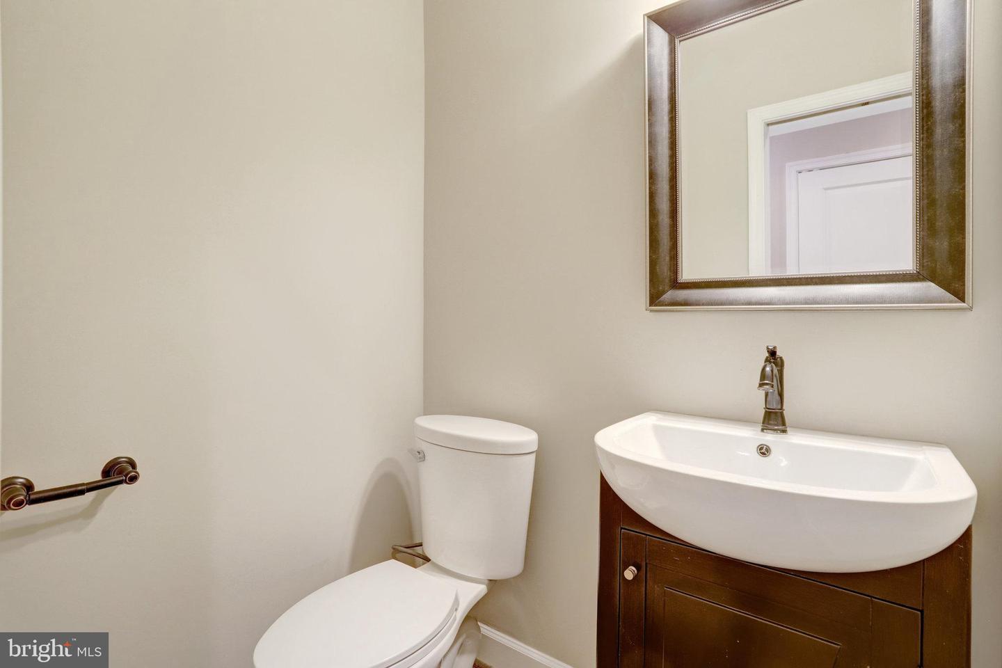 6940 CAVALIER TRL, FALLS CHURCH, Virginia 22042, 4 Bedrooms Bedrooms, ,4 BathroomsBathrooms,Residential,For sale,6940 CAVALIER TRL,VAFX2270158 MLS # VAFX2270158