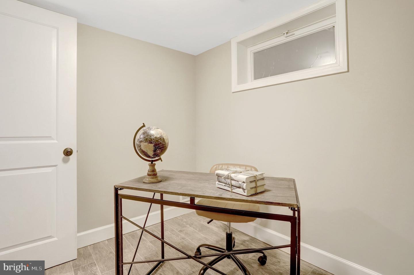 6940 CAVALIER TRL, FALLS CHURCH, Virginia 22042, 4 Bedrooms Bedrooms, ,4 BathroomsBathrooms,Residential,For sale,6940 CAVALIER TRL,VAFX2270158 MLS # VAFX2270158