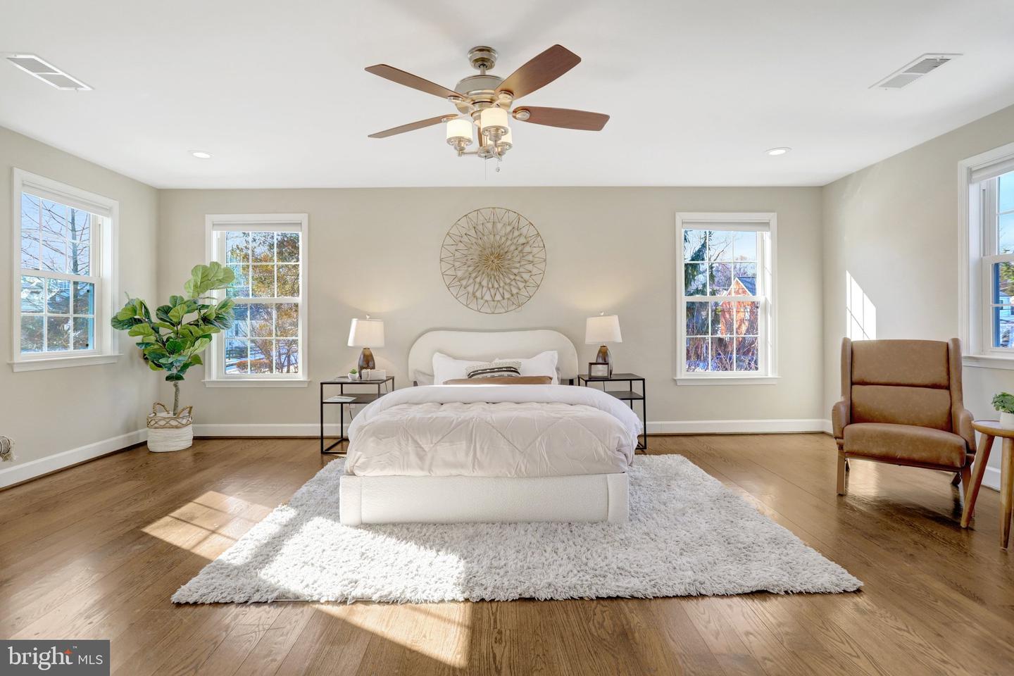 6940 CAVALIER TRL, FALLS CHURCH, Virginia 22042, 4 Bedrooms Bedrooms, ,4 BathroomsBathrooms,Residential,For sale,6940 CAVALIER TRL,VAFX2270158 MLS # VAFX2270158