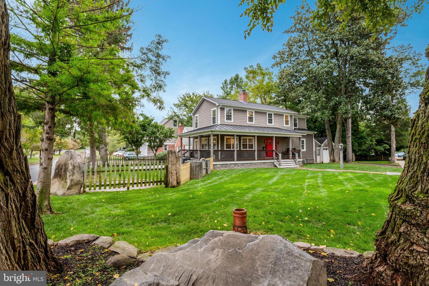 6940 CAVALIER TRL, FALLS CHURCH, Virginia 22042, 4 Bedrooms Bedrooms, ,4 BathroomsBathrooms,Residential,For sale,6940 CAVALIER TRL,VAFX2270158 MLS # VAFX2270158