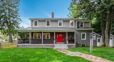 6940 CAVALIER TRL, FALLS CHURCH, Virginia 22042, 4 Bedrooms Bedrooms, ,4 BathroomsBathrooms,Residential,For sale,6940 CAVALIER TRL,VAFX2270158 MLS # VAFX2270158