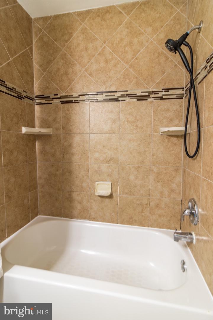 10622 MOCKINGBIRD LN, SPOTSYLVANIA, Virginia 22553, 3 Bedrooms Bedrooms, ,1 BathroomBathrooms,Residential,For sale,10622 MOCKINGBIRD LN,VASP2036726 MLS # VASP2036726