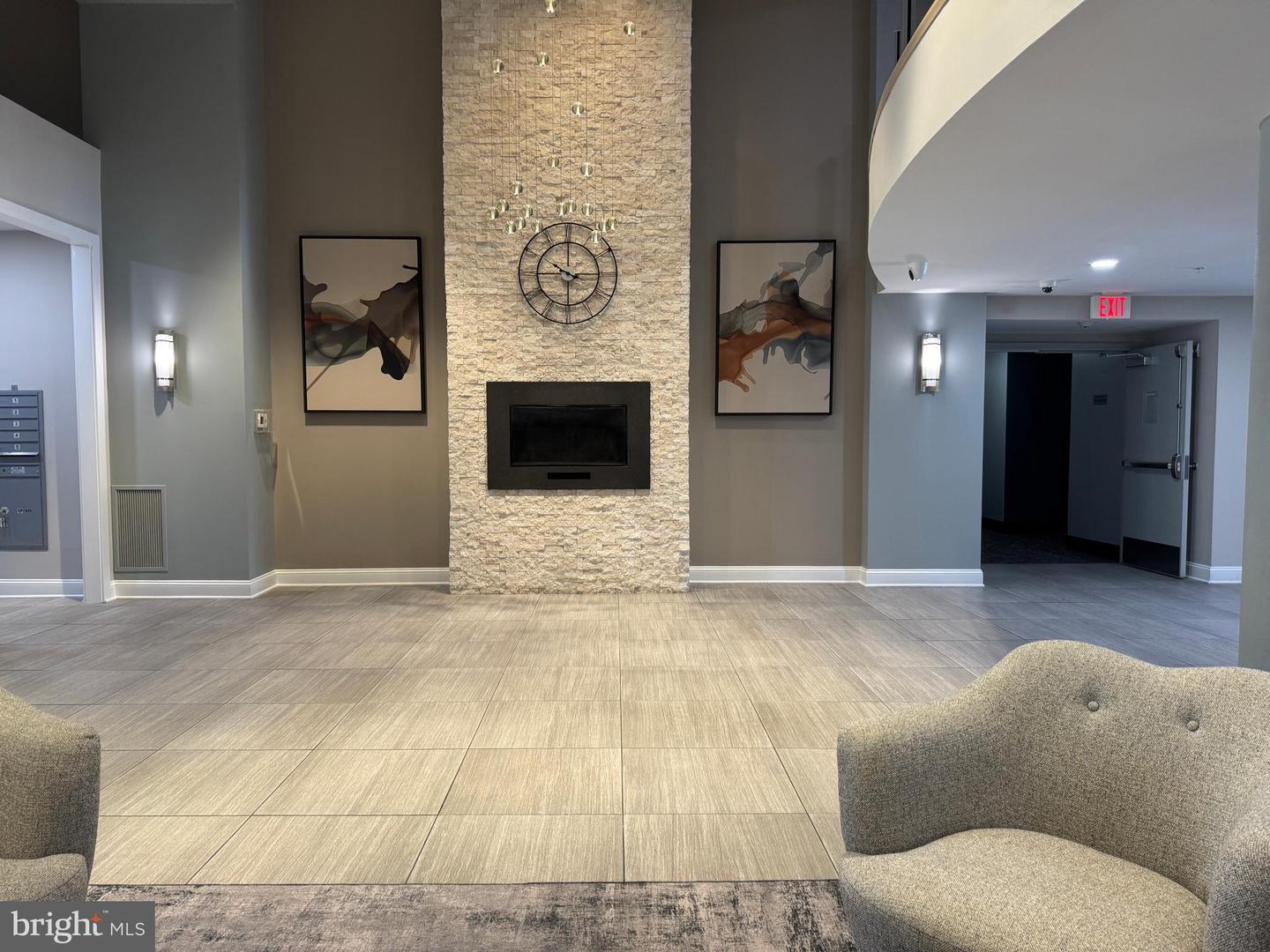 6301 EDSALL RD #102, ALEXANDRIA, Virginia 22312, 2 Bedrooms Bedrooms, ,2 BathroomsBathrooms,Residential,For sale,6301 EDSALL RD #102,VAFX2275306 MLS # VAFX2275306