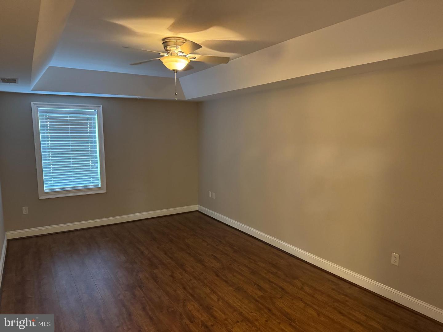 6301 EDSALL RD #102, ALEXANDRIA, Virginia 22312, 2 Bedrooms Bedrooms, ,2 BathroomsBathrooms,Residential,For sale,6301 EDSALL RD #102,VAFX2275306 MLS # VAFX2275306