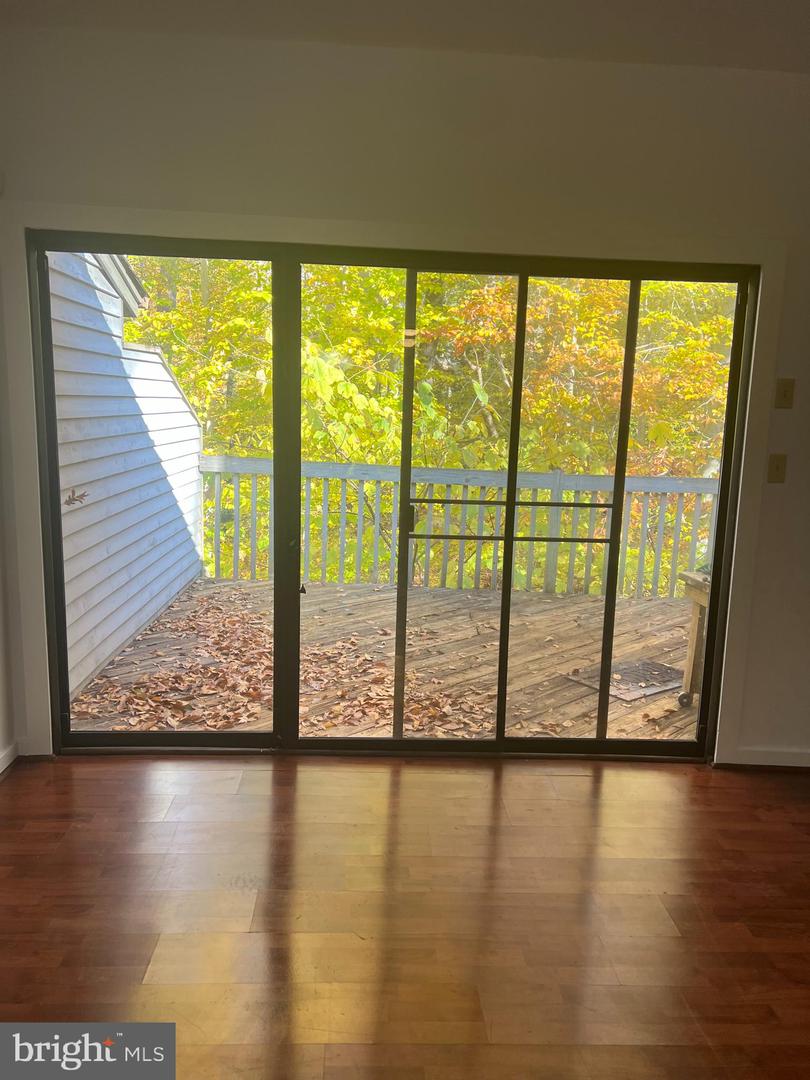 218 MISTY POINT LN, NEWPORT NEWS, Virginia 23603, 1 Bedroom Bedrooms, 9 Rooms Rooms,2 BathroomsBathrooms,Residential,For sale,218 MISTY POINT LN,VANN2000108 MLS # VANN2000108