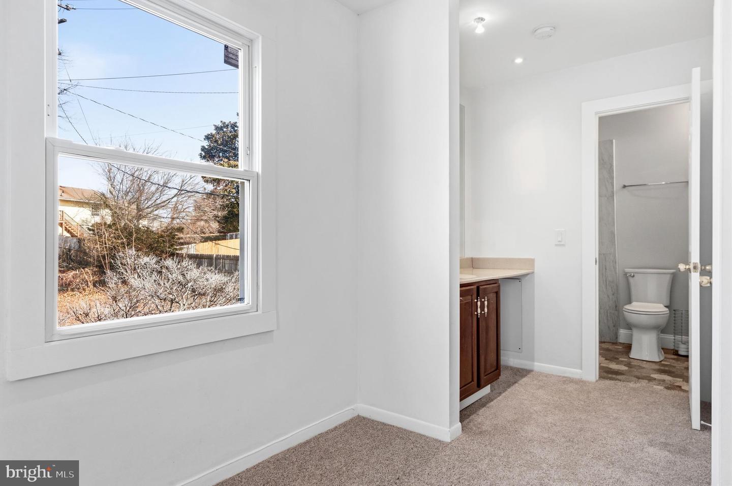 226 CHESTNUT DR, CULPEPER, Virginia 22701, 3 Bedrooms Bedrooms, ,2 BathroomsBathrooms,Residential,For sale,226 CHESTNUT DR,VACU2012004 MLS # VACU2012004