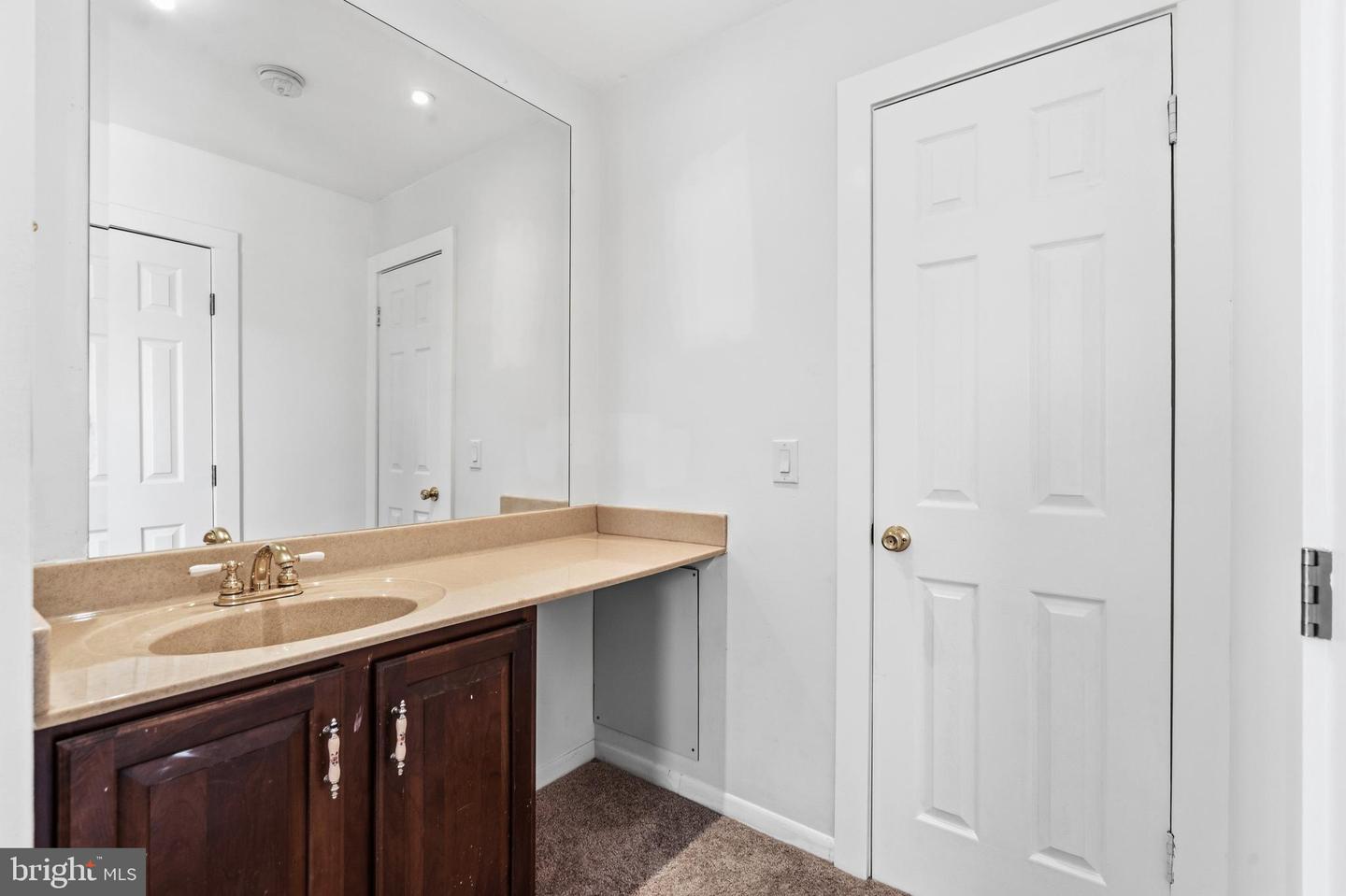 226 CHESTNUT DR, CULPEPER, Virginia 22701, 3 Bedrooms Bedrooms, ,2 BathroomsBathrooms,Residential,For sale,226 CHESTNUT DR,VACU2012004 MLS # VACU2012004