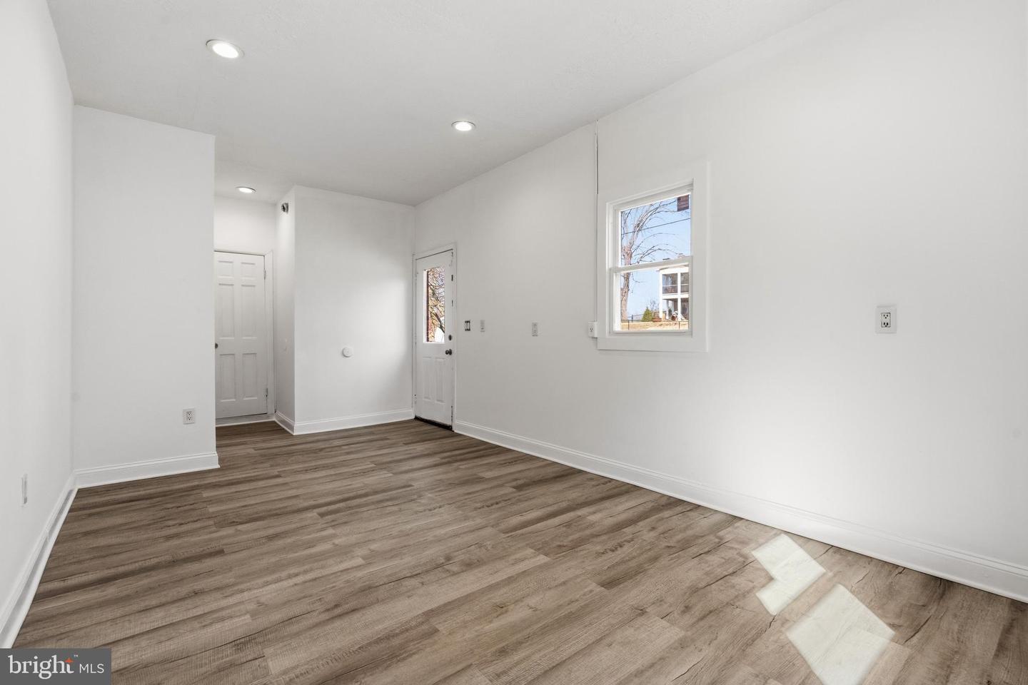 226 CHESTNUT DR, CULPEPER, Virginia 22701, 3 Bedrooms Bedrooms, ,2 BathroomsBathrooms,Residential,For sale,226 CHESTNUT DR,VACU2012004 MLS # VACU2012004