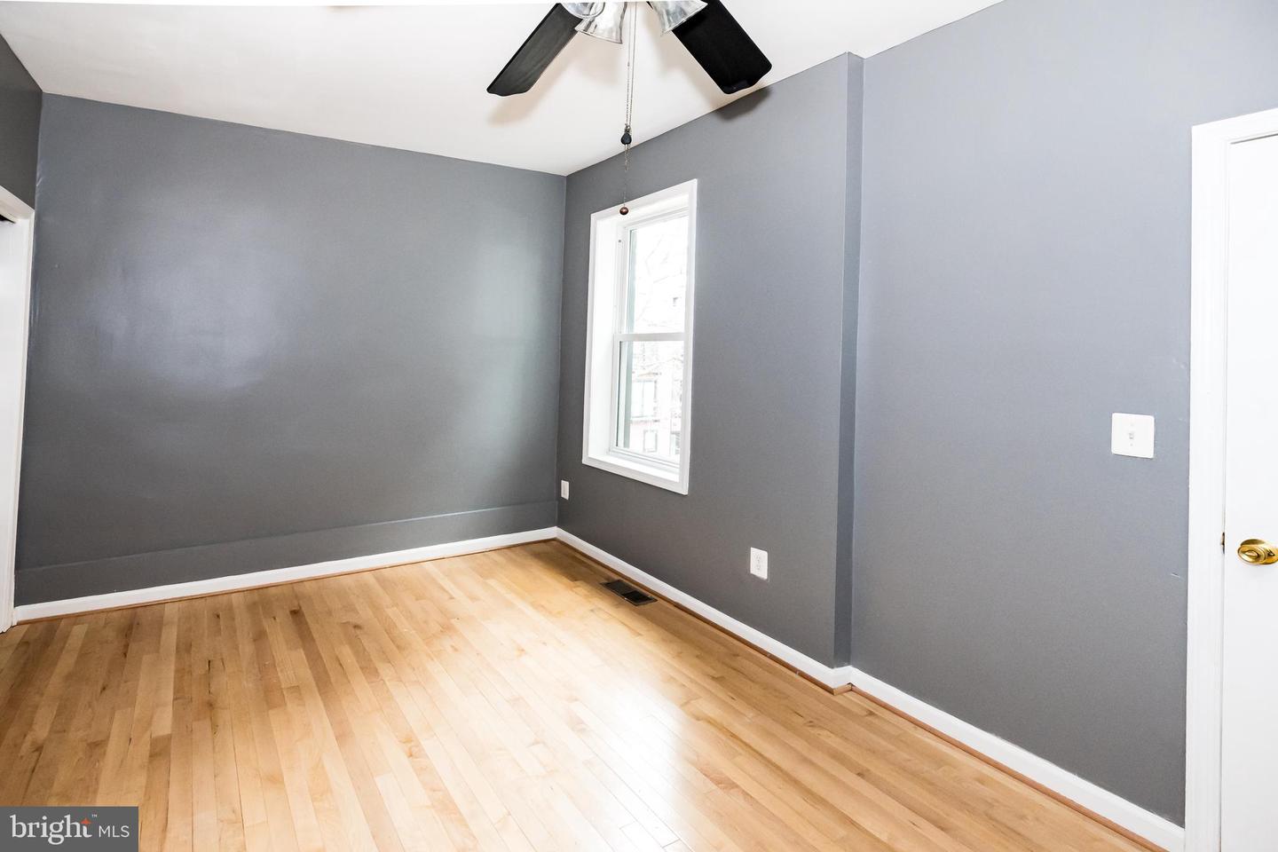 1427 NEW JERSEY AVE NW, WASHINGTON, District Of Columbia 20001, 4 Bedrooms Bedrooms, ,2 BathroomsBathrooms,Residential,For sale,1427 NEW JERSEY AVE NW,DCDC2231632 MLS # DCDC2231632