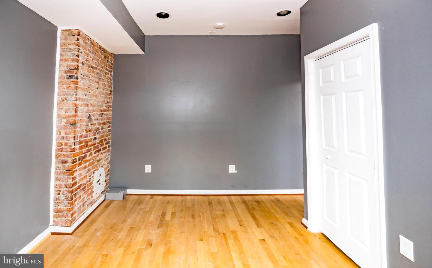 1427 NEW JERSEY AVE NW, WASHINGTON, District Of Columbia 20001, 4 Bedrooms Bedrooms, ,2 BathroomsBathrooms,Residential,For sale,1427 NEW JERSEY AVE NW,DCDC2231632 MLS # DCDC2231632