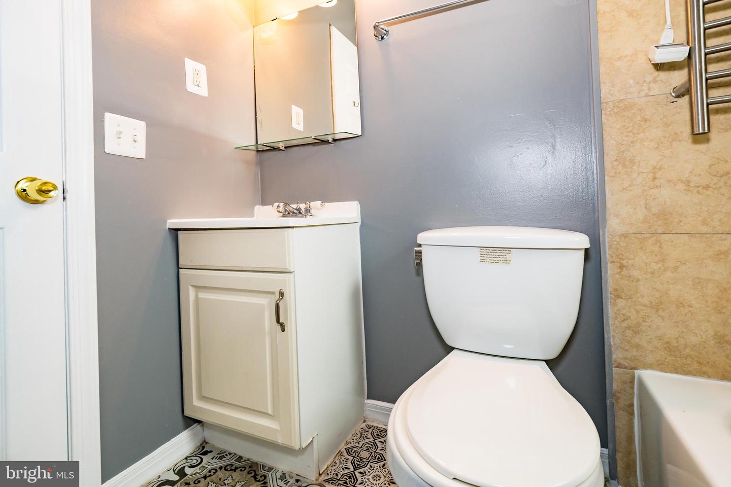 1427 NEW JERSEY AVE NW, WASHINGTON, District Of Columbia 20001, 4 Bedrooms Bedrooms, ,2 BathroomsBathrooms,Residential,For sale,1427 NEW JERSEY AVE NW,DCDC2231632 MLS # DCDC2231632