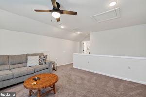 6425 HIBISCUS PATH TER, HAYMARKET, Virginia 20169, 3 Bedrooms Bedrooms, ,3 BathroomsBathrooms,Residential,For sale,6425 HIBISCUS PATH TER,VAPW2108426 MLS # VAPW2108426 6425 HIBISCUS PATH TER, HAYMARKET, Virginia 20169, 3 Bedrooms Bedrooms, ,3 BathroomsBathrooms,Residential,For sale,6425 HIBISCUS PATH TER,VAPW2108426 MLS # VAPW2108426