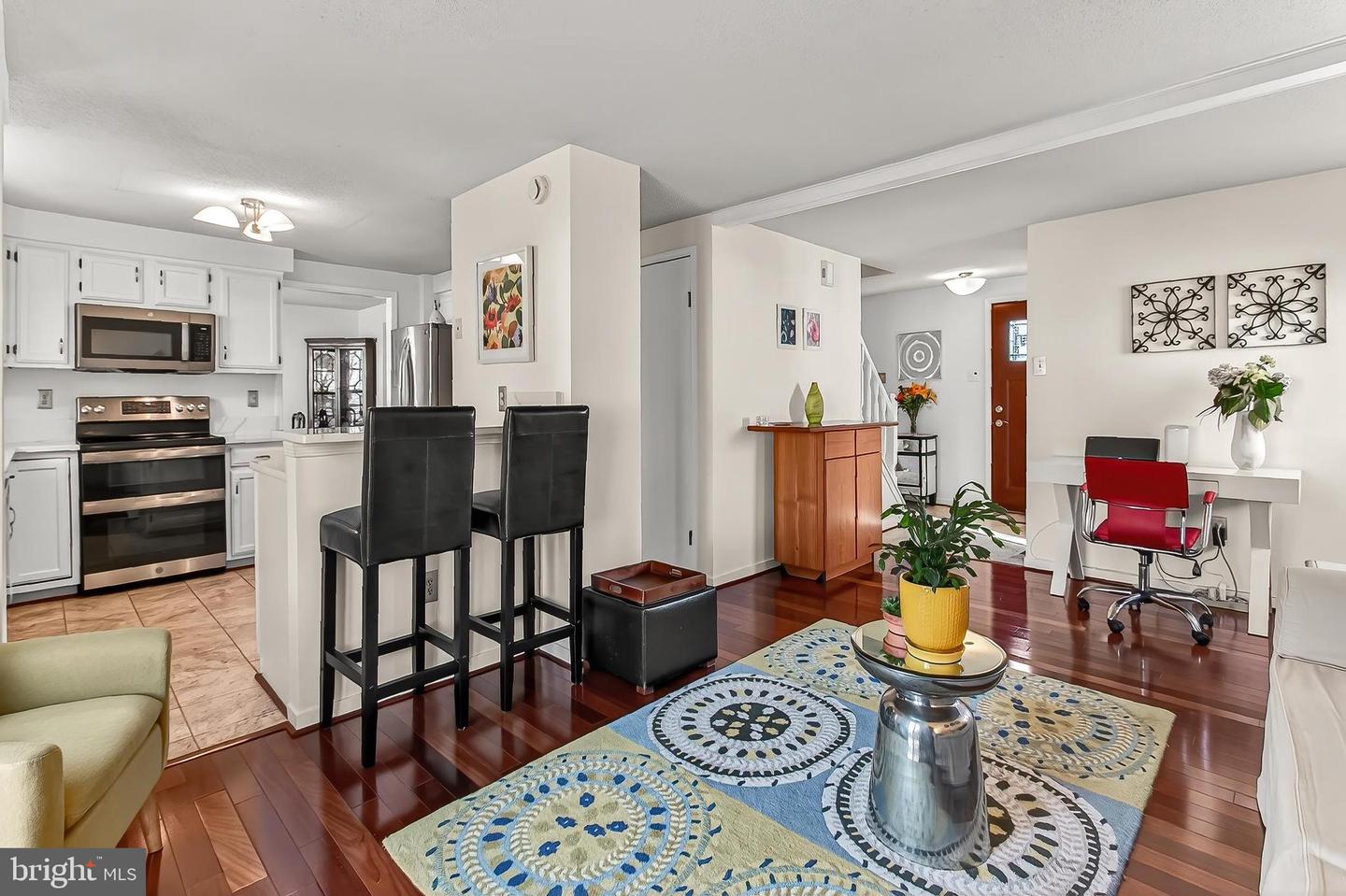 535 S LANCASTER ST, ARLINGTON, Virginia 22204, 4 Bedrooms Bedrooms, 9 Rooms Rooms,2 BathroomsBathrooms,Residential,For sale,535 S LANCASTER ST,VAAR2066984 MLS # VAAR2066984